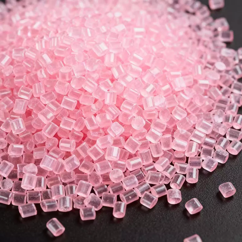 Motas negras en gránulos transparentes: é o parafuso culpable?